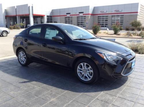 Photo Image Gallery & Touchup Paint: Scion IA in Stealth    (41W)  YEARS: 2016-2017