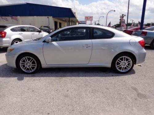 Photo Image Gallery & Touchup Paint: Scion TC in Silver Streak Mica  (1E7)  YEARS: 2005-2005