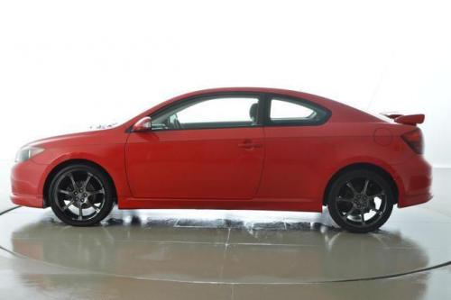 Photo Image Gallery & Touchup Paint: Scion TC in Absolutely Red   (3P0)  YEARS: 2005-2005