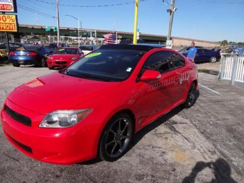 Photo Image Gallery & Touchup Paint: Scion TC in Absolutely Red   (3P0)  YEARS: 2005-2005