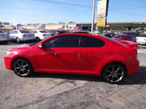 Photo Image Gallery & Touchup Paint: Scion TC in Absolutely Red   (3P0)  YEARS: 2005-2005