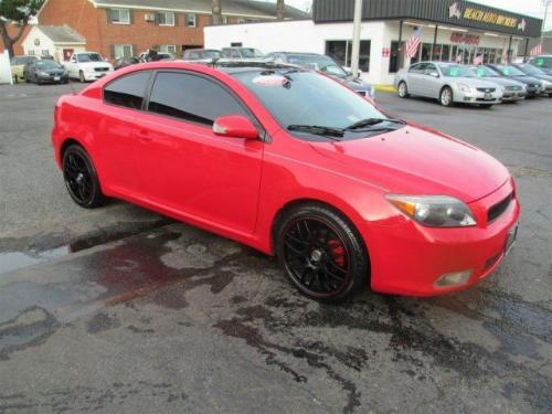 Photo Image Gallery & Touchup Paint: Scion TC in Absolutely Red   (3P0)  YEARS: 2005-2005