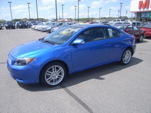 Photo Image Gallery & Touchup Paint: Scion TC in Blue Blitz Mica  (8Q1)  YEARS: 2006-2006