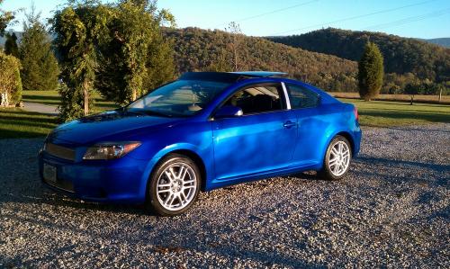 Photo Image Gallery & Touchup Paint: Scion TC in Blue Blitz Mica  (8Q1)  YEARS: 2006-2006