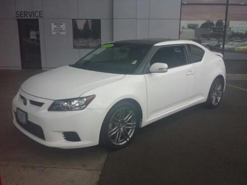 Photo Image Gallery & Touchup Paint: Scion TC in Super White   (040)  YEARS: 2011-2014