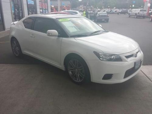 Photo Image Gallery & Touchup Paint: Scion TC in Super White   (040)  YEARS: 2011-2014