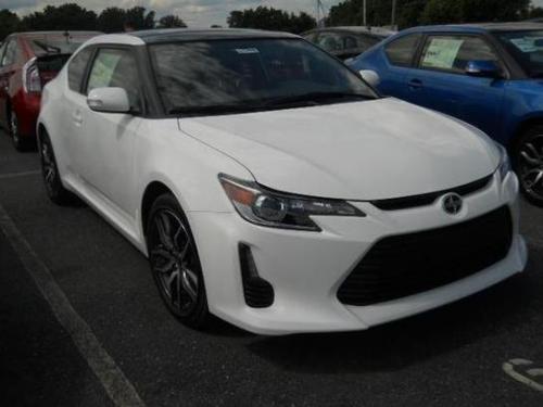 Photo Image Gallery & Touchup Paint: Scion TC in Super White   (040)  YEARS: 2011-2014