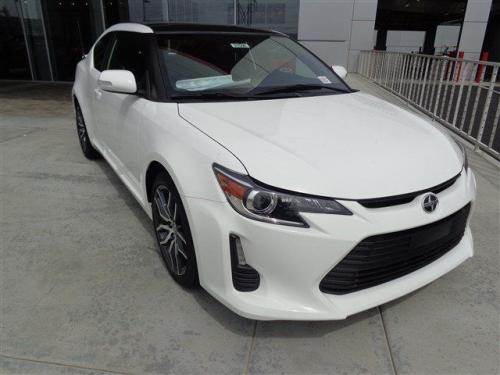 Photo Image Gallery & Touchup Paint: Scion TC in Super White   (040)  YEARS: 2011-2014