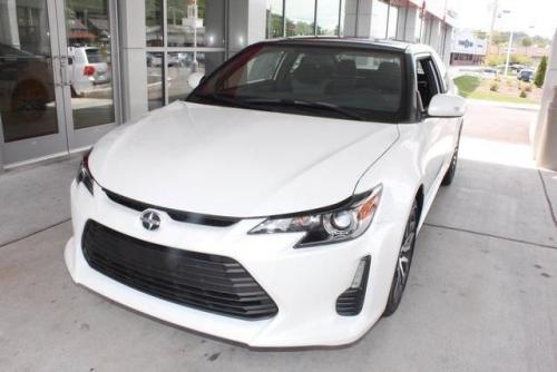 Photo Image Gallery & Touchup Paint: Scion TC in Blizzard Pearl   (070)  YEARS: 2015-2016