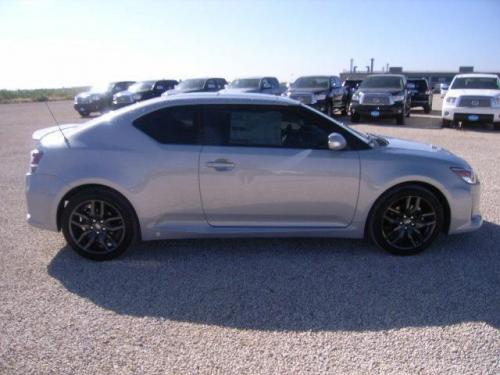 Photo Image Gallery & Touchup Paint: Scion TC in Silver Ignition   (1J8)  YEARS: 2014-2014