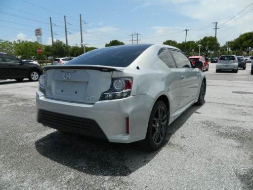 Photo Image Gallery & Touchup Paint: Scion TC in Silver Ignition   (1J8)  YEARS: 2014-2014
