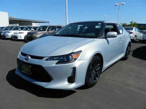 Photo Image Gallery & Touchup Paint: Scion TC in Silver Ignition   (1J8)  YEARS: 2014-2014