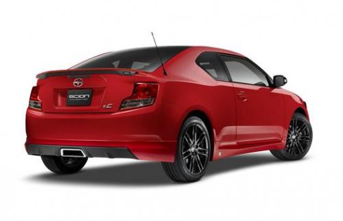 Photo Image Gallery & Touchup Paint: Scion TC in Absolutely Red   (3P0)  YEARS: 2014-2016