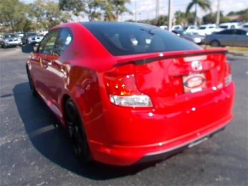 Photo Image Gallery & Touchup Paint: Scion TC in Absolutely Red   (3P0)  YEARS: 2014-2016