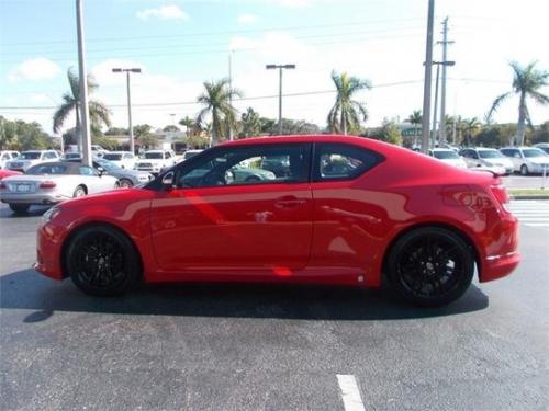 Photo Image Gallery & Touchup Paint: Scion TC in Absolutely Red   (3P0)  YEARS: 2014-2016