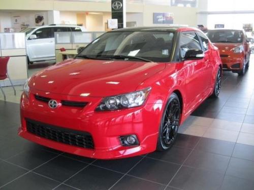 Photo Image Gallery & Touchup Paint: Scion TC in Absolutely Red   (3P0)  YEARS: 2014-2016