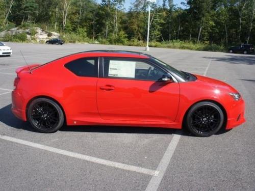 Photo Image Gallery & Touchup Paint: Scion TC in Absolutely Red   (3P0)  YEARS: 2014-2016