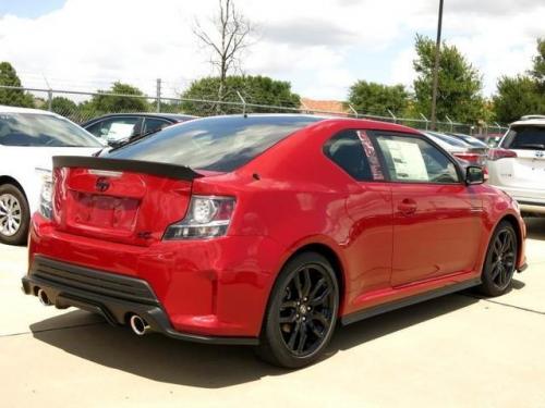 Photo Image Gallery & Touchup Paint: Scion TC in Barcelona Red Metallic  (3R3)  YEARS: 2016-2016