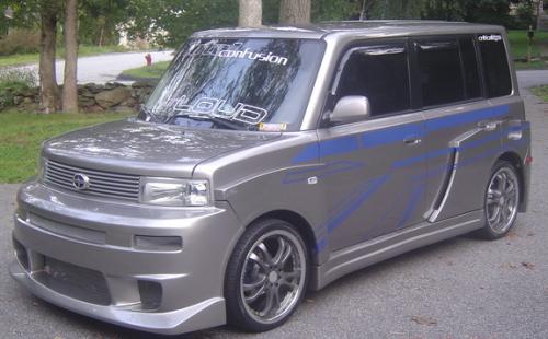 Photo Image Gallery & Touchup Paint: Scion XB in Thunder Cloud Metallic  (1D2)  YEARS: 2004-2006