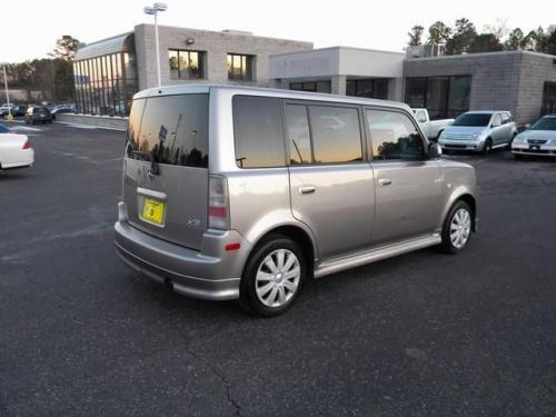 Photo Image Gallery & Touchup Paint: Scion XB in Thunder Cloud Metallic  (1D2)  YEARS: 2004-2006