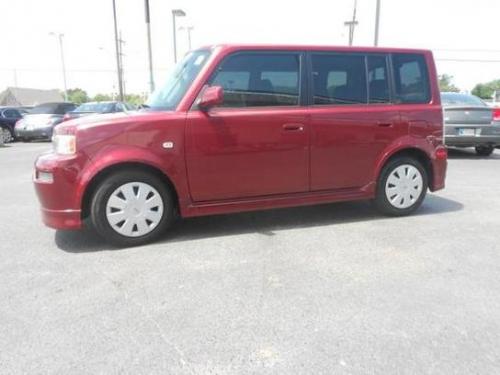 Photo Image Gallery & Touchup Paint: Scion XB in Salsa Red Pearl  (3Q3)  YEARS: 2006-2006