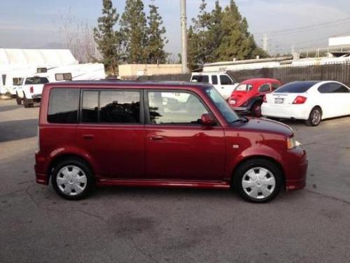 Photo Image Gallery & Touchup Paint: Scion XB in Salsa Red Pearl  (3Q3)  YEARS: 2006-2006