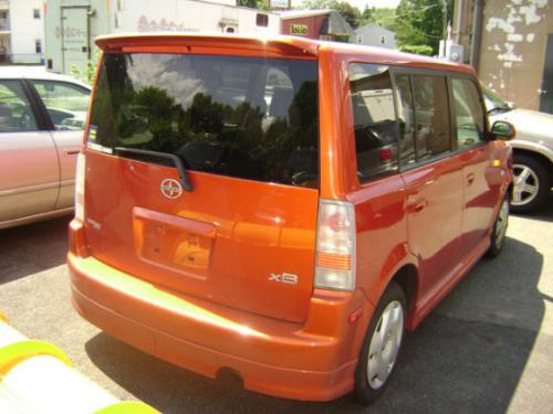 Photo Image Gallery & Touchup Paint: Scion XB in Hot Lava   (4R8)  YEARS: 2004-2004