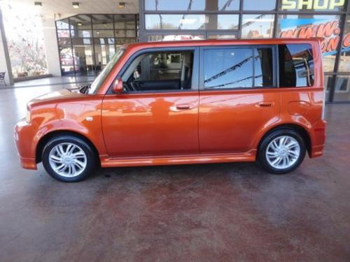 Photo Image Gallery & Touchup Paint: Scion XB in Hot Lava   (4R8)  YEARS: 2004-2004