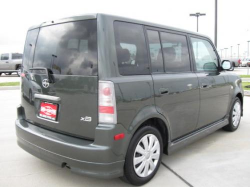 Photo Image Gallery & Touchup Paint: Scion XB in Camouflage Metallic   (6M7)  YEARS: 2004-2006