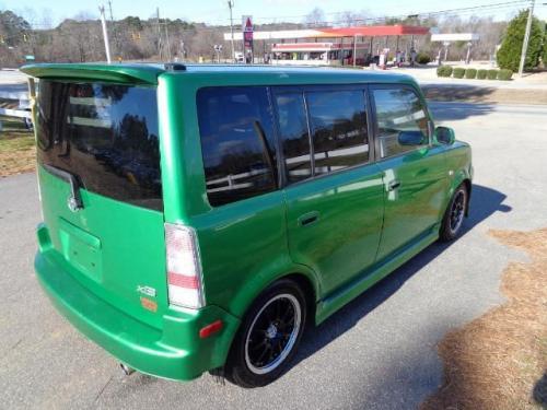 Photo Image Gallery & Touchup Paint: Scion XB in Envy Green   (6U1)  YEARS: 2006-2006