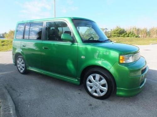 Photo Image Gallery & Touchup Paint: Scion XB in Envy Green   (6U1)  YEARS: 2006-2006