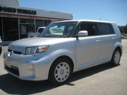 Photo Image Gallery & Touchup Paint: Scion XB in Classic Silver Metallic  (1F7)  YEARS: 2008-2015