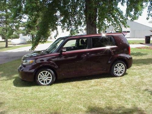 Photo Image Gallery & Touchup Paint: Scion XB in Blackberry Crush Metallic  (3N0)  YEARS: 2008-2009
