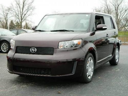 Photo Image Gallery & Touchup Paint: Scion XB in Blackberry Crush Metallic  (3N0)  YEARS: 2008-2009