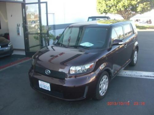 Photo Image Gallery & Touchup Paint: Scion XB in Blackberry Crush Metallic  (3N0)  YEARS: 2008-2009