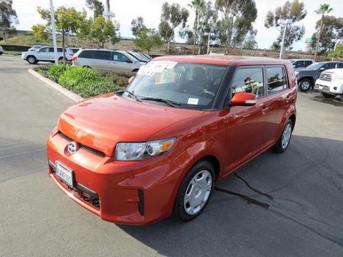 Photo Image Gallery & Touchup Paint: Scion XB in Hot Lava   (4R8)  YEARS: 2012-2012