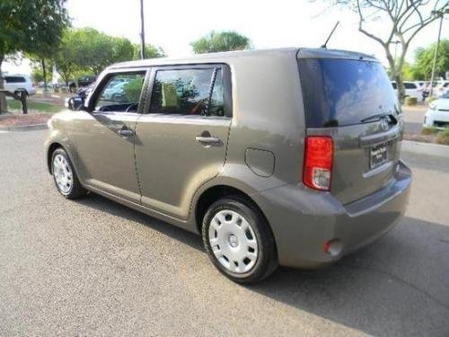 Photo Image Gallery & Touchup Paint: Scion XB in Army Rock Metallic  (4V0)  YEARS: 2011-2015