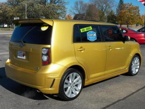 Photo Image Gallery & Touchup Paint: Scion XB in Gold Rush Mica  (580)  YEARS: 2008-2008