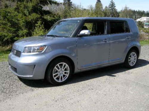 Photo Image Gallery & Touchup Paint: Scion XB in Stingray Metallic   (8T4)  YEARS: 2009-2012