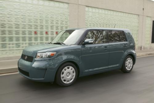 Photo Image Gallery & Touchup Paint: Scion XB in Hypnotic Teal Mica  (8U3)  YEARS: 2008-2010