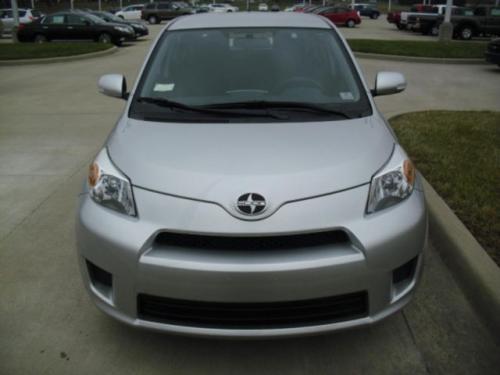 Photo Image Gallery & Touchup Paint: Scion XD in Classic Silver Metallic  (1F7)  YEARS: 2011-2014
