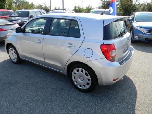 Photo Image Gallery & Touchup Paint: Scion XD in Classic Silver Metallic  (1F7)  YEARS: 2011-2014
