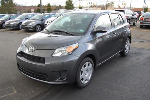 Photo Image Gallery & Touchup Paint: Scion XD in Magnetic Gray Metallic  (1G3)  YEARS: 2008-2014
