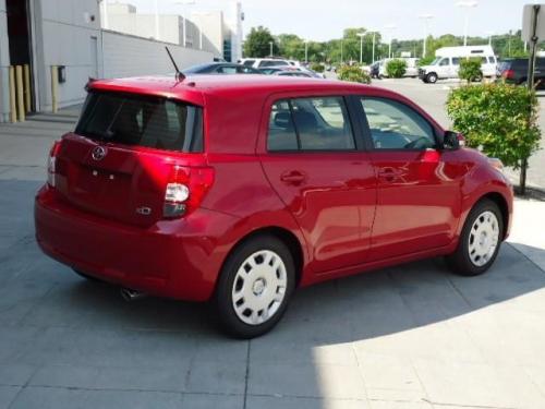 Photo Image Gallery & Touchup Paint: Scion XD in Barcelona Red Metallic  (3R3)  YEARS: 2008-2014