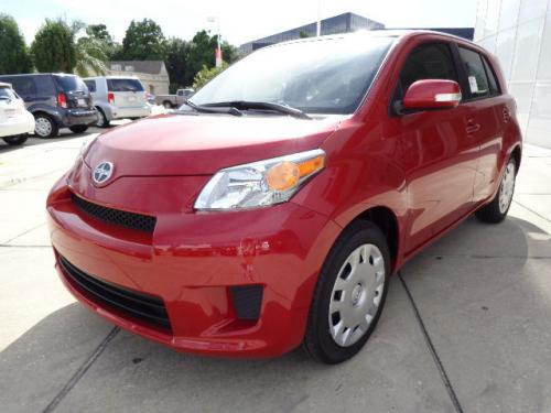 Photo Image Gallery & Touchup Paint: Scion XD in Barcelona Red Metallic  (3R3)  YEARS: 2008-2014