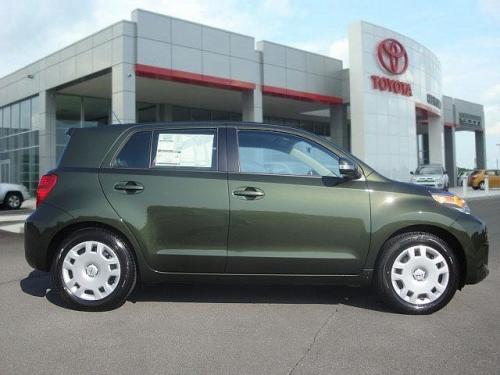 Photo Image Gallery & Touchup Paint: Scion XD in Amazon Green Metallic  (6V2)  YEARS: 2011-2012