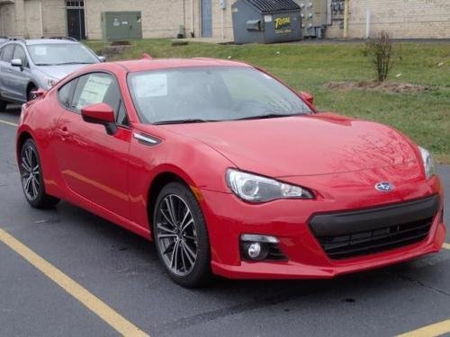 Photo Image Gallery & Touchup Paint: Subaru Brz in Pure Red   (M7Y)  YEARS: 2016-2018