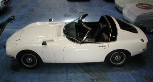 Photo Image Gallery & Touchup Paint: Toyota 2000gt in Pegasus White   (T3223)  YEARS: 1968-1969