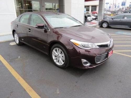 Photo Image Gallery & Touchup Paint: Toyota Avalon in Sizzling Crimson Mica  (3R0)  YEARS: 2013-2017