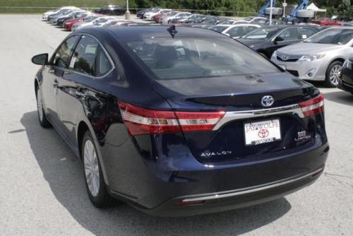 Photo Image Gallery & Touchup Paint: Toyota Avalon in Nautical Blue Metallic  (8S6)  YEARS: 2013-2013